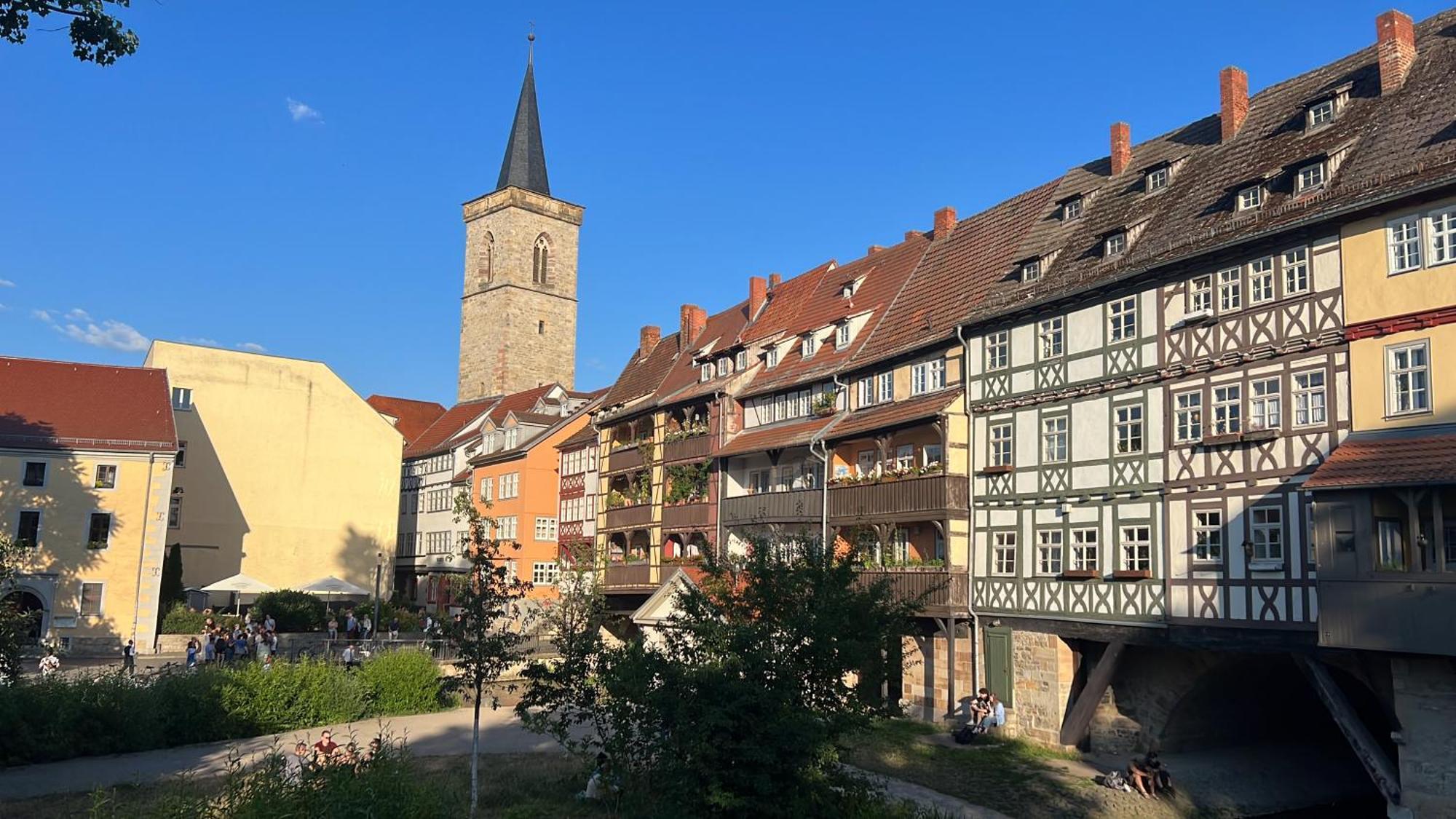 Ferienwohnung Schildblick Modernes Apartment Direkt In Der Altstadt Von Erfurt Nahe Der Kraemerbruecke - Beste Innenstadtlage Zewnętrze zdjęcie