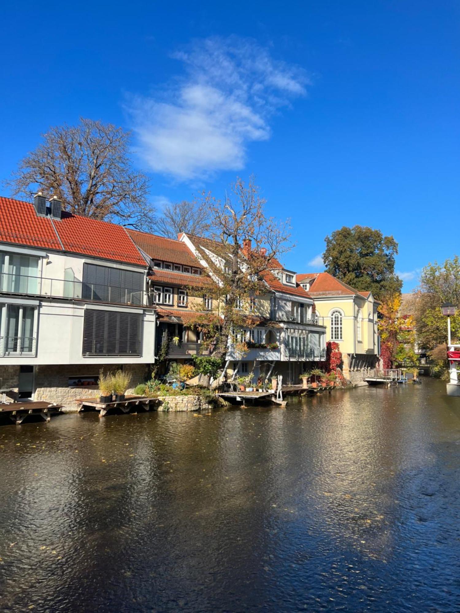 Ferienwohnung Schildblick Modernes Apartment Direkt In Der Altstadt Von Erfurt Nahe Der Kraemerbruecke - Beste Innenstadtlage Zewnętrze zdjęcie