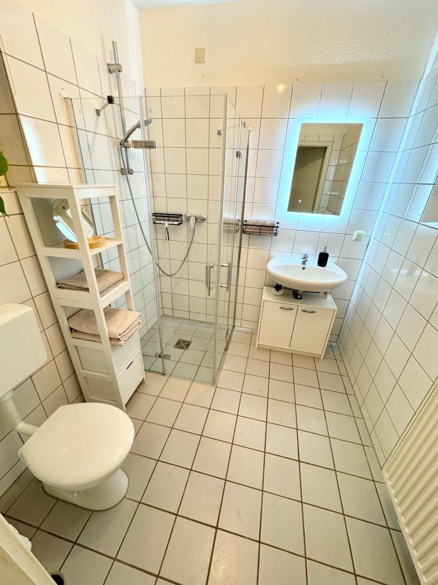 Ferienwohnung Schildblick Modernes Apartment Direkt In Der Altstadt Von Erfurt Nahe Der Kraemerbruecke - Beste Innenstadtlage Zewnętrze zdjęcie