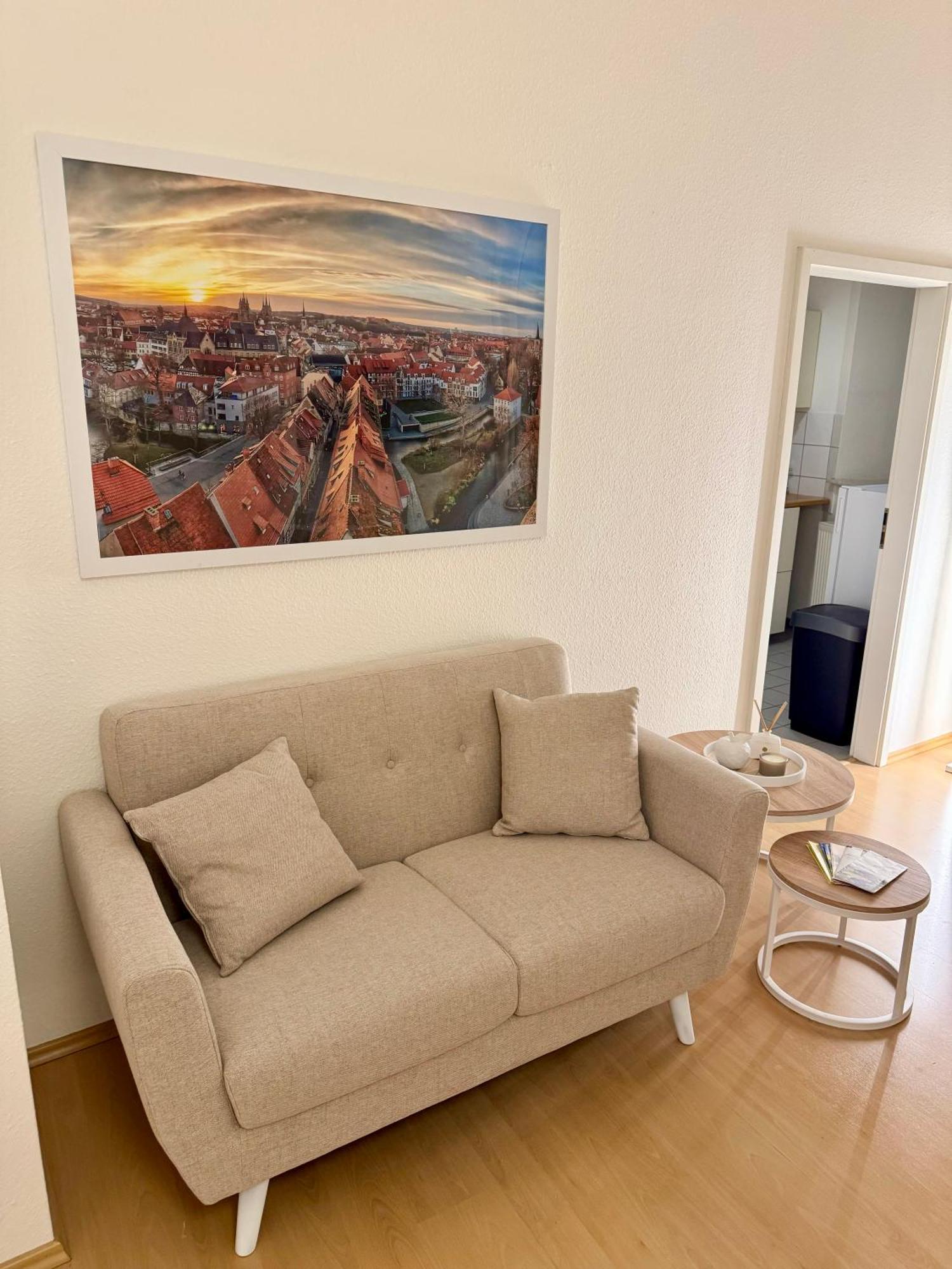 Ferienwohnung Schildblick Modernes Apartment Direkt In Der Altstadt Von Erfurt Nahe Der Kraemerbruecke - Beste Innenstadtlage Zewnętrze zdjęcie